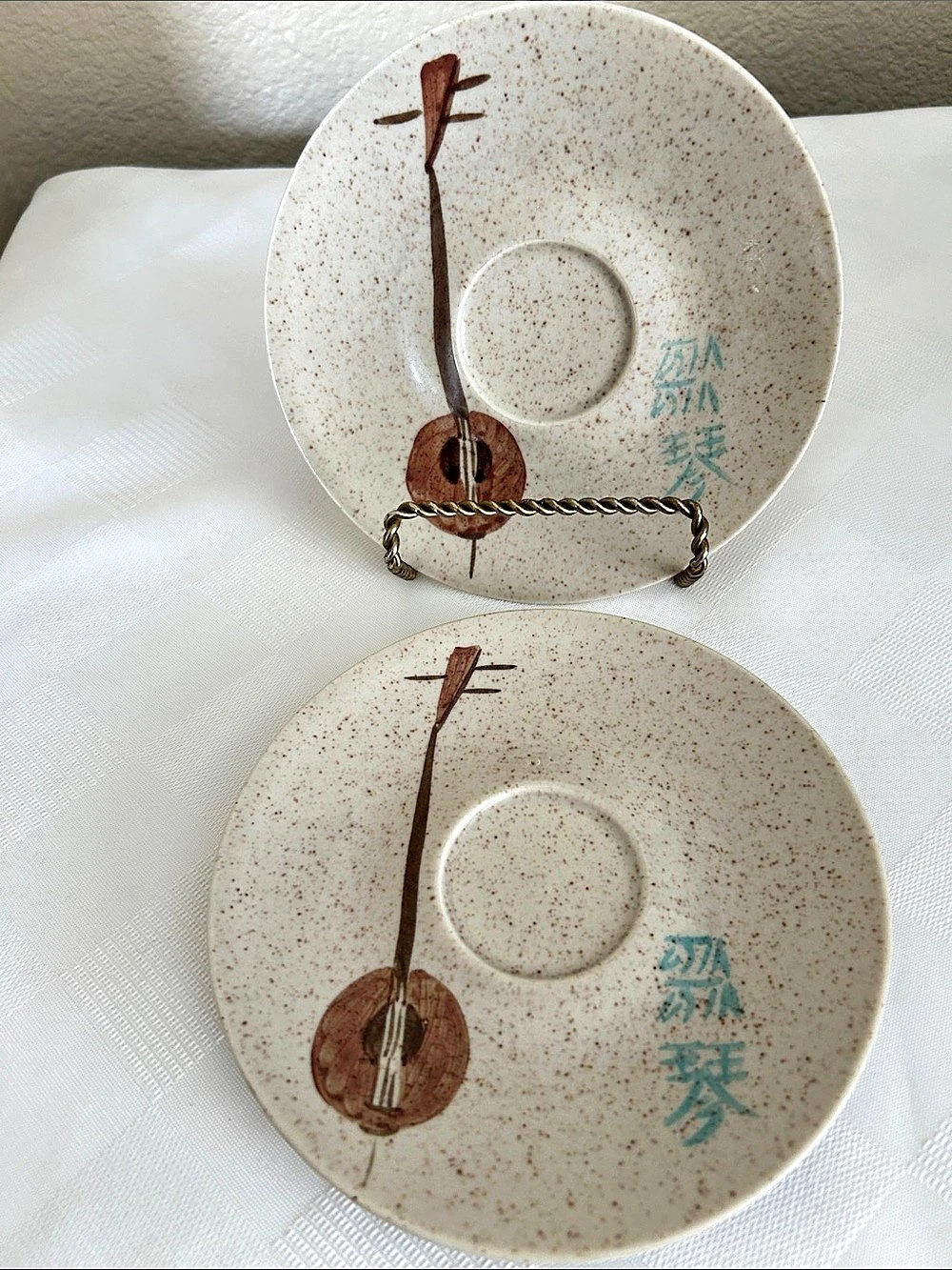 Red Wing Lute Song Saucers